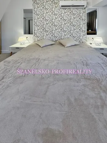 Prodej bytu 4+kk, Torrevieja, Španělsko, 80 m2