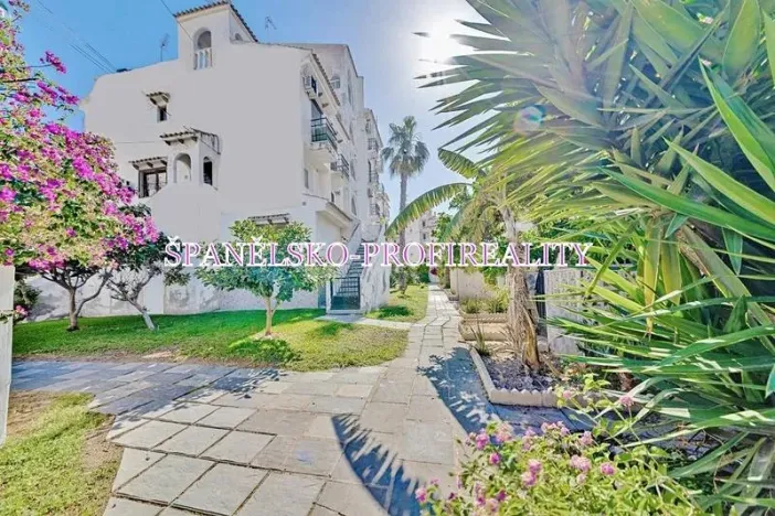 Prodej bytu 4+kk, Torrevieja, Španělsko, 79 m2