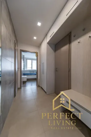 Pronájem bytu 1+kk, Praha - Vinohrady, Lucemburská, 31 m2