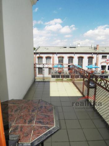 Pronájem bytu 1+kk, Opava - Předměstí, Kasárenská, 51 m2