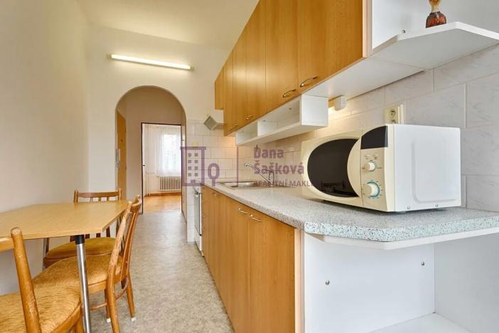 Pronájem bytu 2+1, Jindřichův Hradec, sídliště U Nádraží, 48 m2