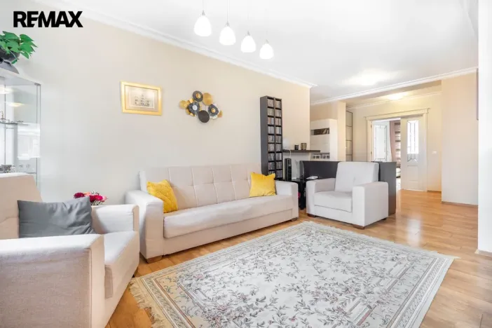 Pronájem bytu 3+kk, Karlovy Vary, Moskevská, 75 m2