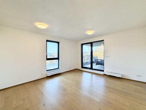 Pronájem bytu 2+kk, Liberec - Liberec I-Staré Město, Vítězná, 56 m2