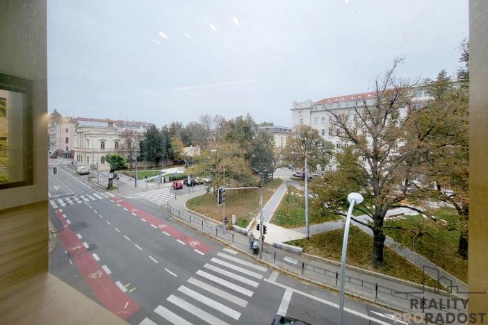 Pronájem bytu 2+kk, Brno - Veveří, Slovákova, 54 m2