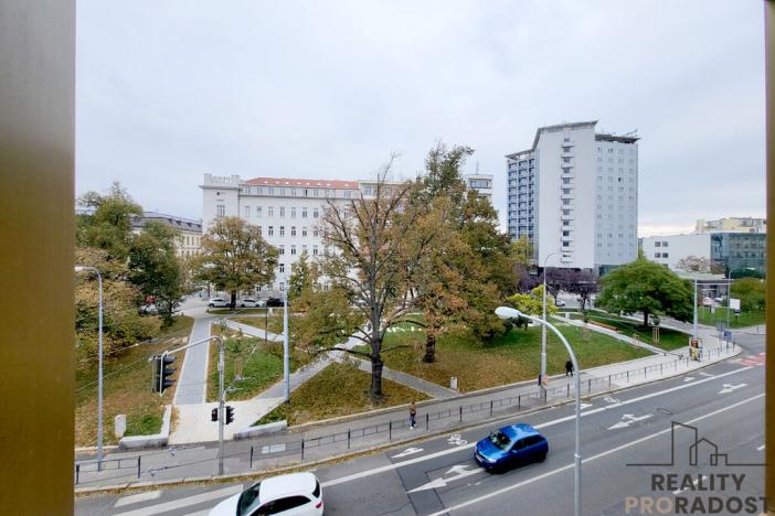 Pronájem bytu 2+kk, Brno - Veveří, Slovákova, 54 m2