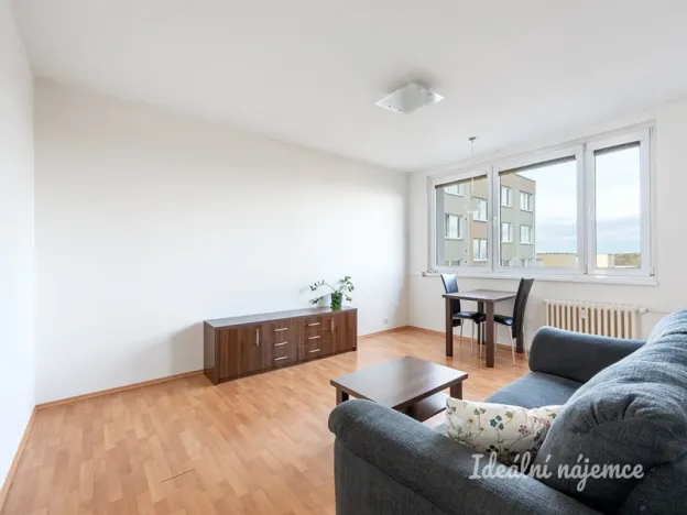 Pronájem bytu 3+1, Praha - Hlubočepy, Lamačova, 70 m2