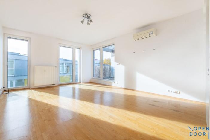 Pronájem bytu 2+kk, Praha, Zubrnická, 56 m2