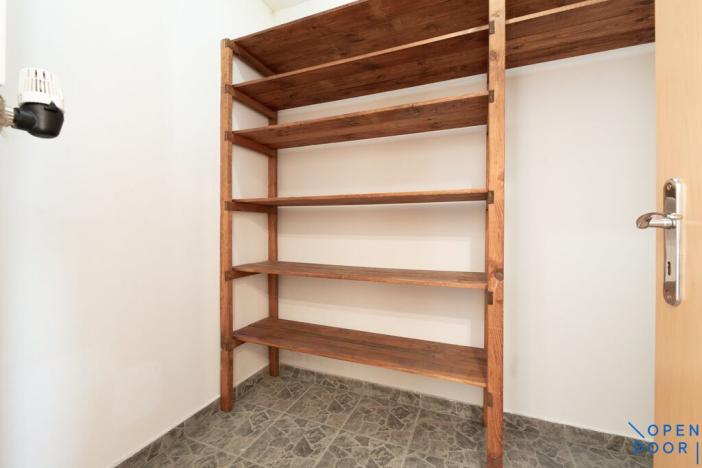 Pronájem bytu 2+kk, Praha, Zubrnická, 56 m2