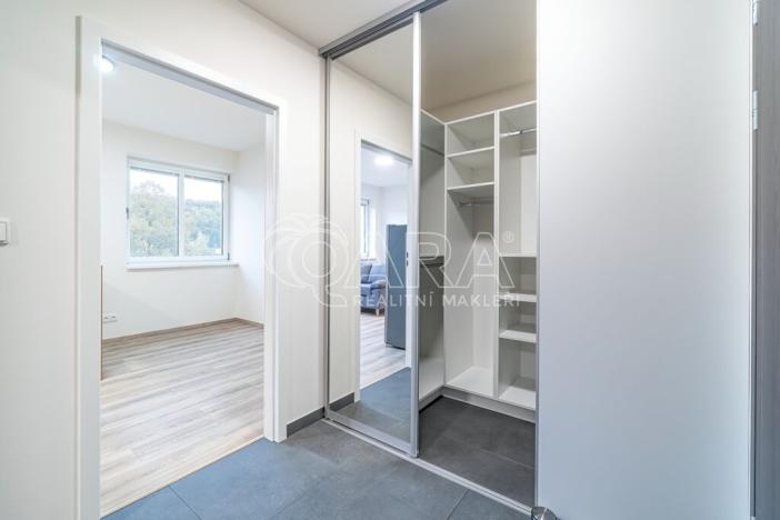 Pronájem bytu 1+kk, Kralupy nad Vltavou, S. K. Neumanna, 33 m2