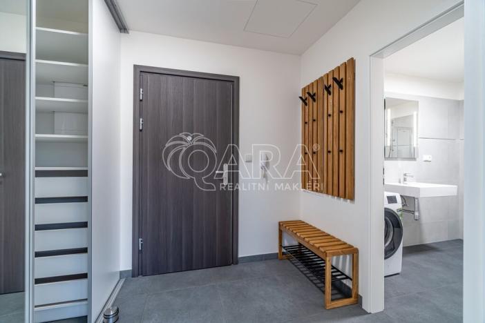 Pronájem bytu 1+kk, Kralupy nad Vltavou, S. K. Neumanna, 33 m2