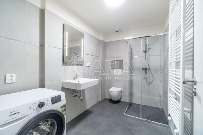 Pronájem bytu 1+kk, Kralupy nad Vltavou, S. K. Neumanna, 33 m2