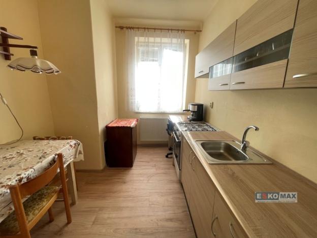 Pronájem bytu 1+1, Břeclav, Riegrova, 45 m2