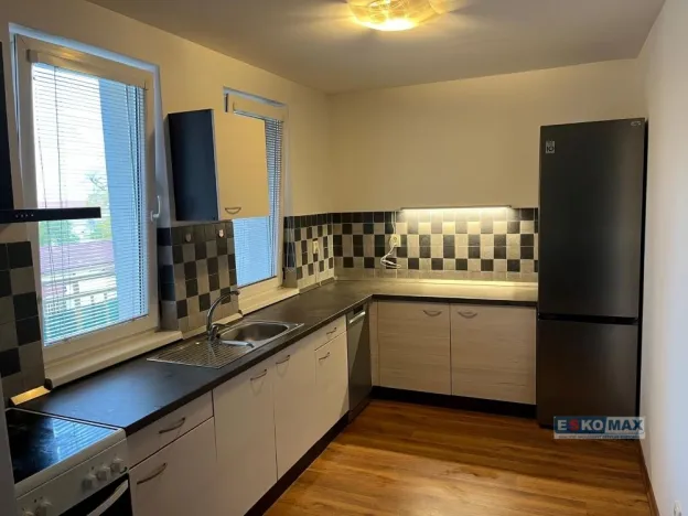 Pronájem bytu 2+kk, Břeclav, Kpt. Jaroše, 75 m2