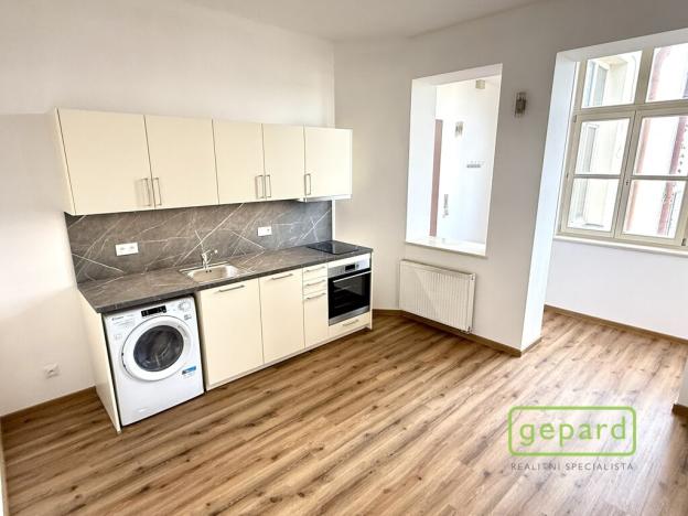 Pronájem bytu 3+kk, Praha - Žižkov, Vlkova, 56 m2