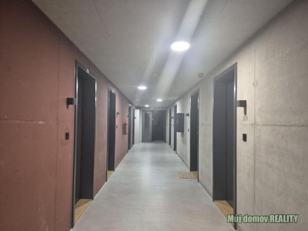 Pronájem bytu 3+kk, Praha - Vysočany, Kolbenova, 66 m2