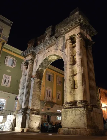 Prodej bytu 2+1, Pula, Chorvatsko, 35 m2