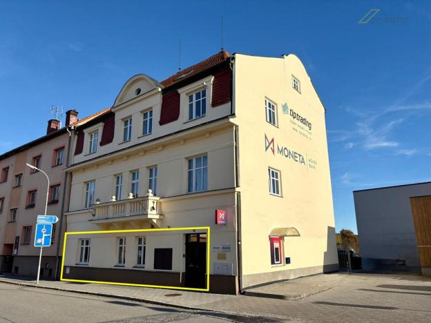 Pronájem kanceláře, Kaplice, Linecká, 100 m2