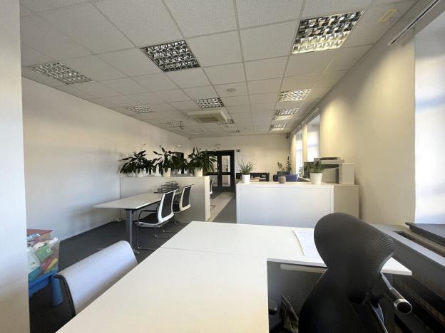 Pronájem kanceláře, Kaplice, Linecká, 100 m2