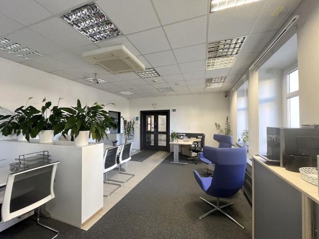 Pronájem kanceláře, Kaplice, Linecká, 100 m2