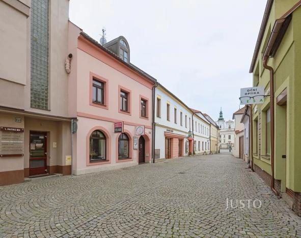 Pronájem restaurace, Uherské Hradiště, Josefa Stancla, 76 m2