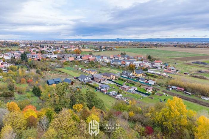 Prodej pozemku pro bydlení, Kožušany-Tážaly, 745 m2