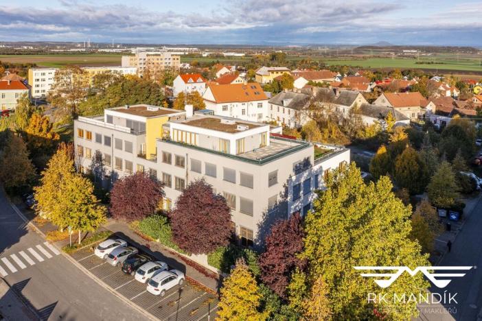 Prodej obchodního prostoru, Odolena Voda, K Cukrovaru, 90 m2