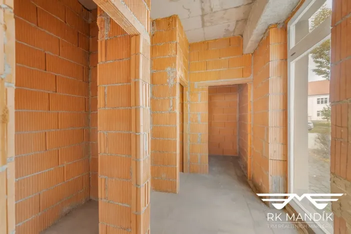 Prodej obchodního prostoru, Odolena Voda, K Cukrovaru, 90 m2