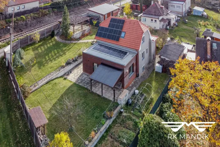 Prodej rodinného domu, Mníšek pod Brdy, U nádraží, 164 m2