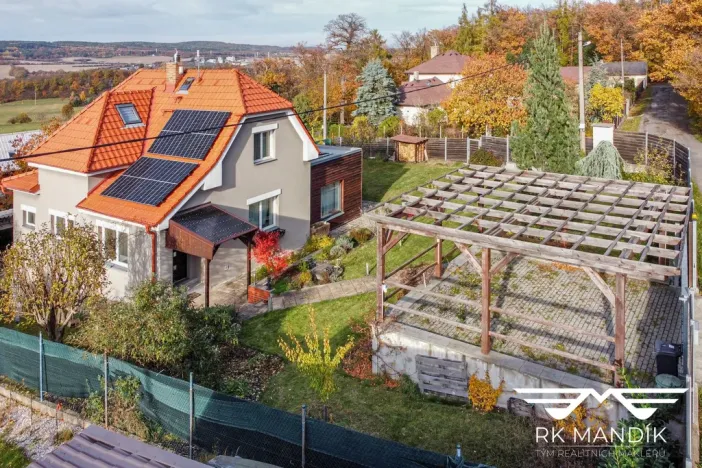 Prodej rodinného domu, Mníšek pod Brdy, U nádraží, 164 m2