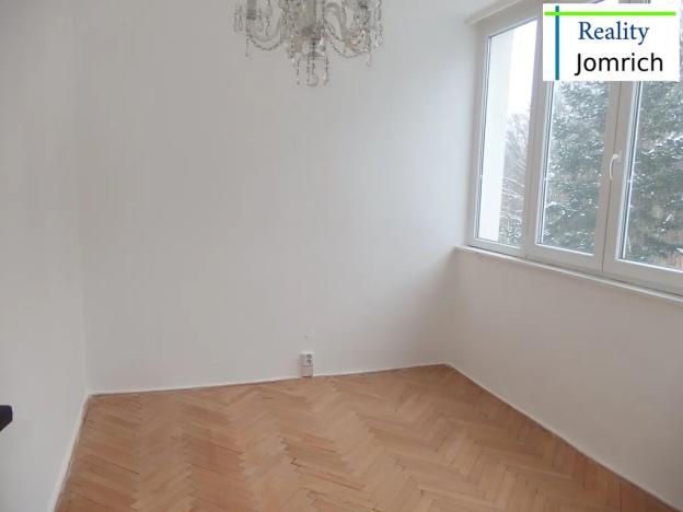 Pronájem bytu 3+1, Liberec, Dvorská, 60 m2