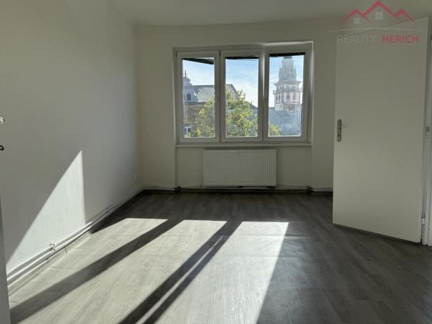 Pronájem bytu 4+1, Chomutov, Na Příkopech, 85 m2