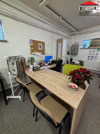 Pronájem skladu, Frýdek-Místek - Místek, Příborská, 272 m2