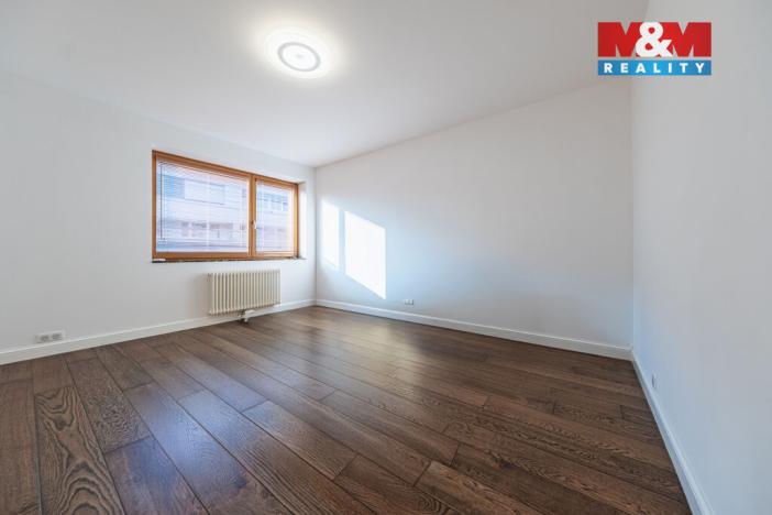 Prodej bytu 5+kk, Praha, Jeseniova, 189 m2