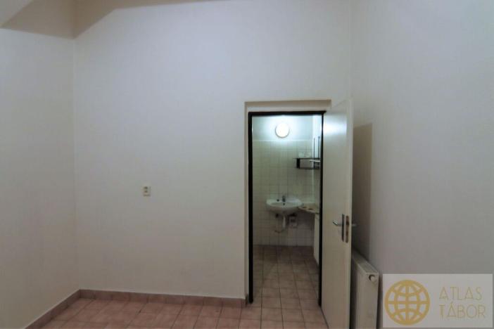 Pronájem obchodního prostoru, Tábor, Erbenova, 52 m2