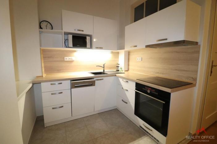 Pronájem bytu 2+1, Děčín - Děčín I-Děčín, Zámecká, 68 m2