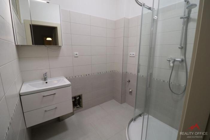 Pronájem bytu 2+1, Děčín - Děčín I-Děčín, Zámecká, 68 m2