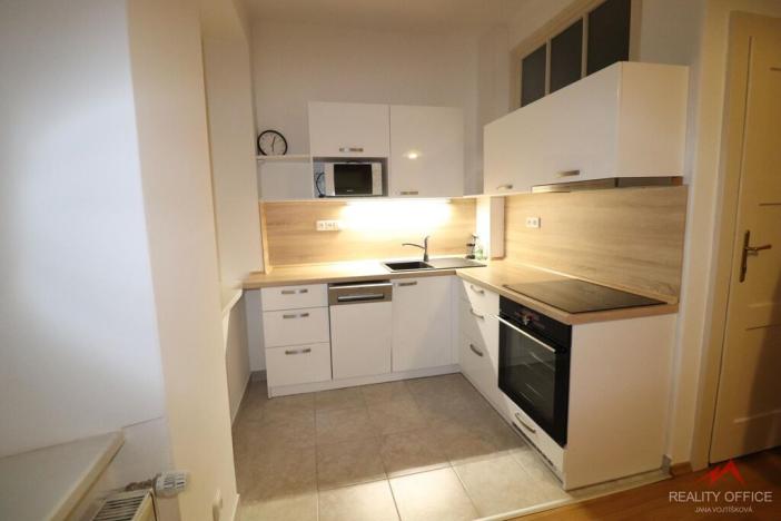 Pronájem bytu 2+1, Děčín - Děčín I-Děčín, Zámecká, 68 m2