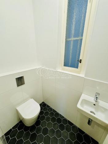 Pronájem bytu 3+1, Praha, Revoluční, 125 m2