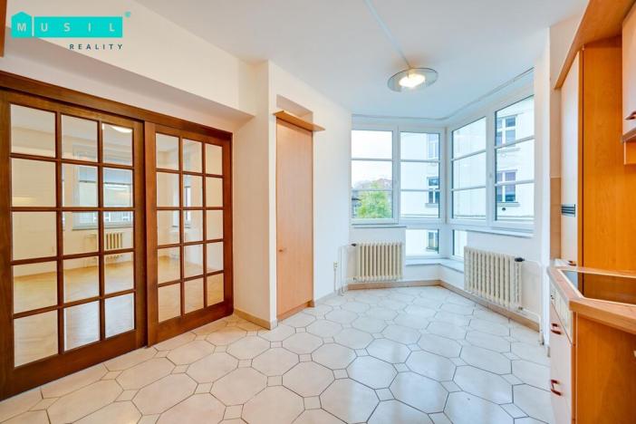 Pronájem bytu 3+1, Olomouc, Bezručova, 89 m2