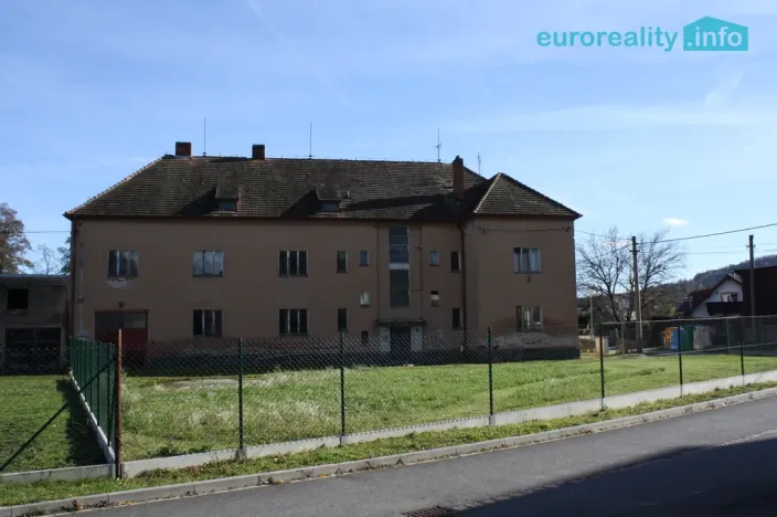 Prodej činžovního domu, Klatovy - Luby, 650 m2