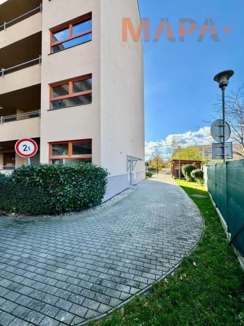 Pronájem bytu 2+kk, Praha - Hlubočepy, Štěpařská, 60 m2