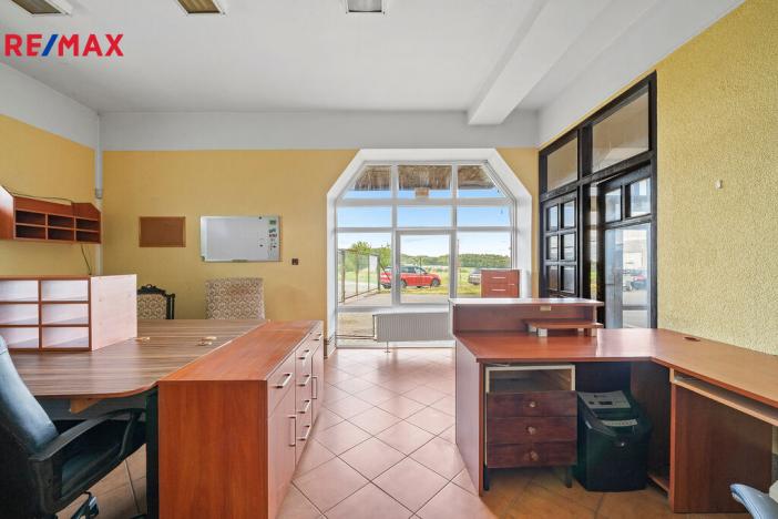 Prodej výrobních prostor, Skorošice, 1220 m2