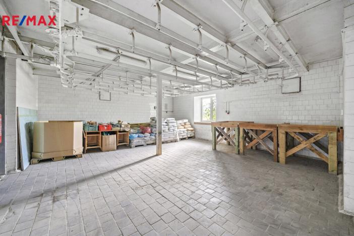 Prodej výrobních prostor, Skorošice, 1220 m2