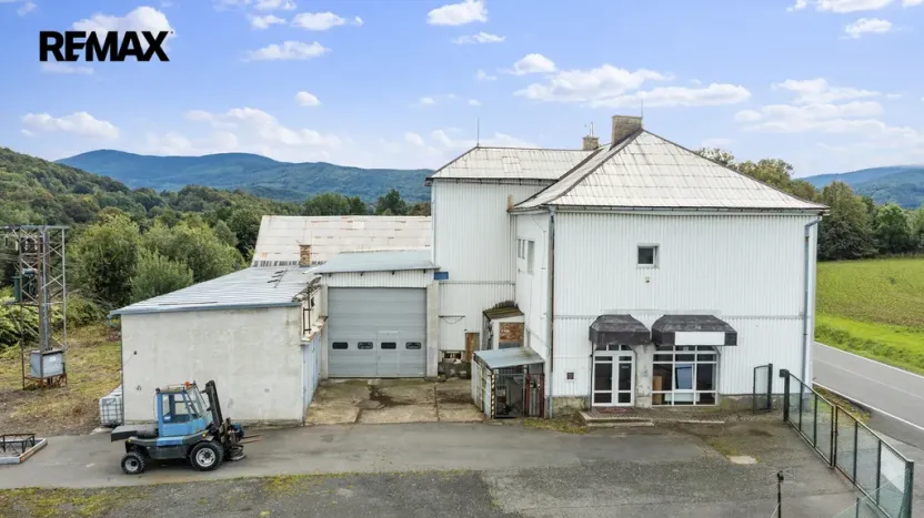 Prodej výrobních prostor, Skorošice, 1220 m2