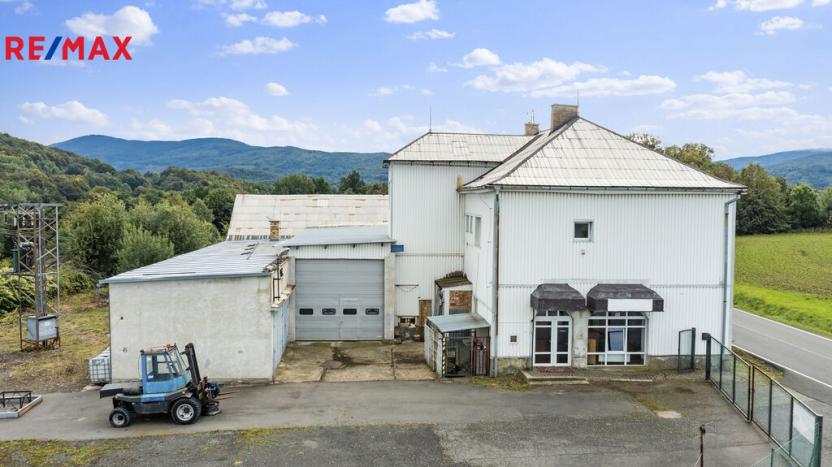 Prodej vícegeneračního domu, Skorošice, 1220 m2