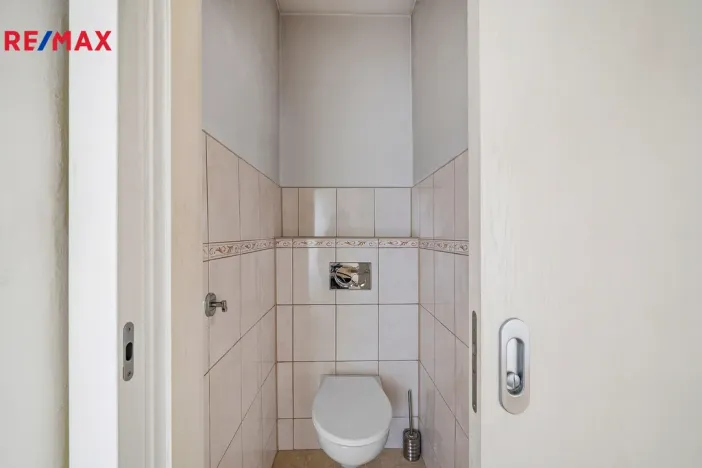 Prodej vícegeneračního domu, Skorošice, 1220 m2