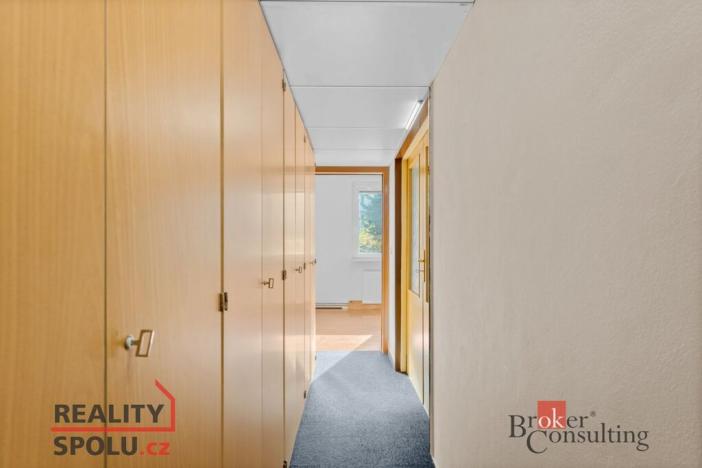 Prodej bytu 2+1, Kosmonosy, Jizerská, 64 m2