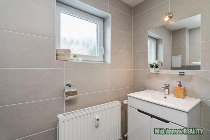 Pronájem bytu 2+kk, Praha - Čimice, Libčická, 55 m2