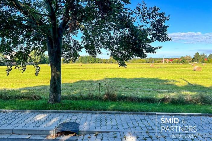 Prodej pozemku pro bydlení, Labské Chrčice, 700 m2