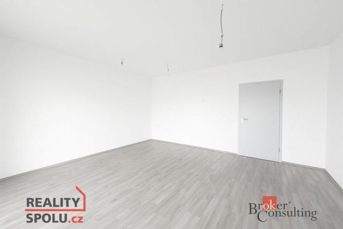 Pronájem bytu 1+kk, Plzeň - Jižní Předměstí, Měděná, 49 m2